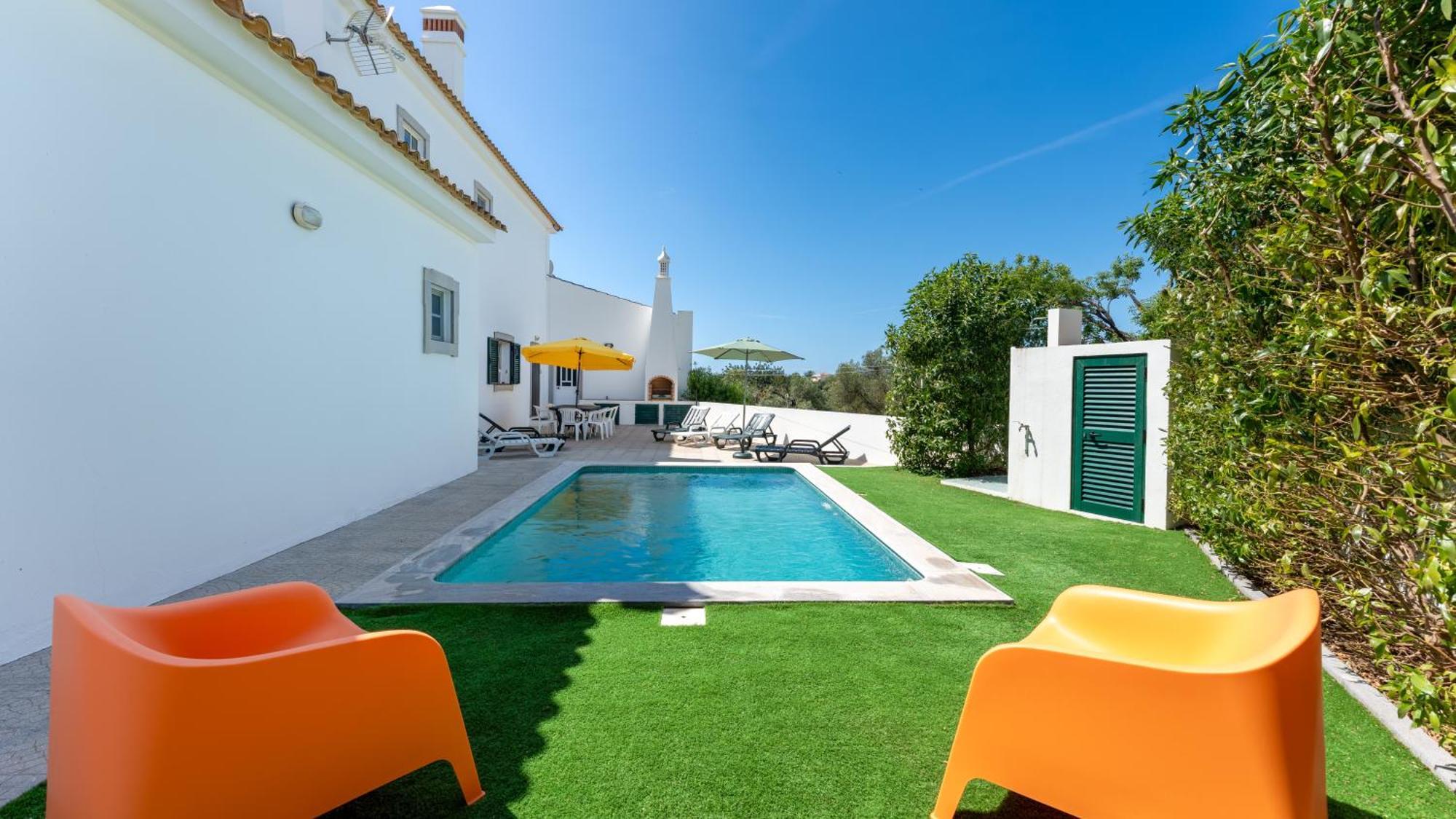 Sunny & Calm 4 Bdr House W/ Pool By Lovelystay Santo Estevao  Exterior foto